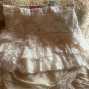 Y2K Lace Tiered Mini Skirt in Ivory